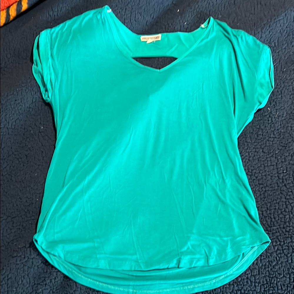Pleione Green and Blue Cut Out Short Sleeve Tee